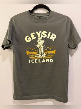 Continental Geysir Iceland Graphic Tee Charcoal Grey Size XS